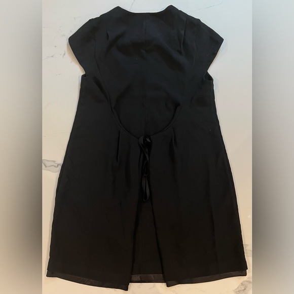 Simply Vera Wang Black Cap Sleeve Swing Dress with Jewel Button Size Medium - Picture 3 of 5